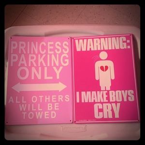 Metal wall and door displays